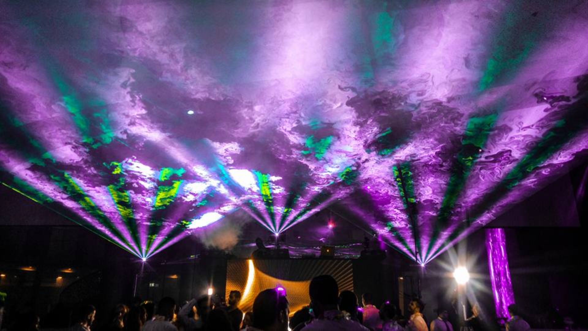 מופע לייזרים לאירועים