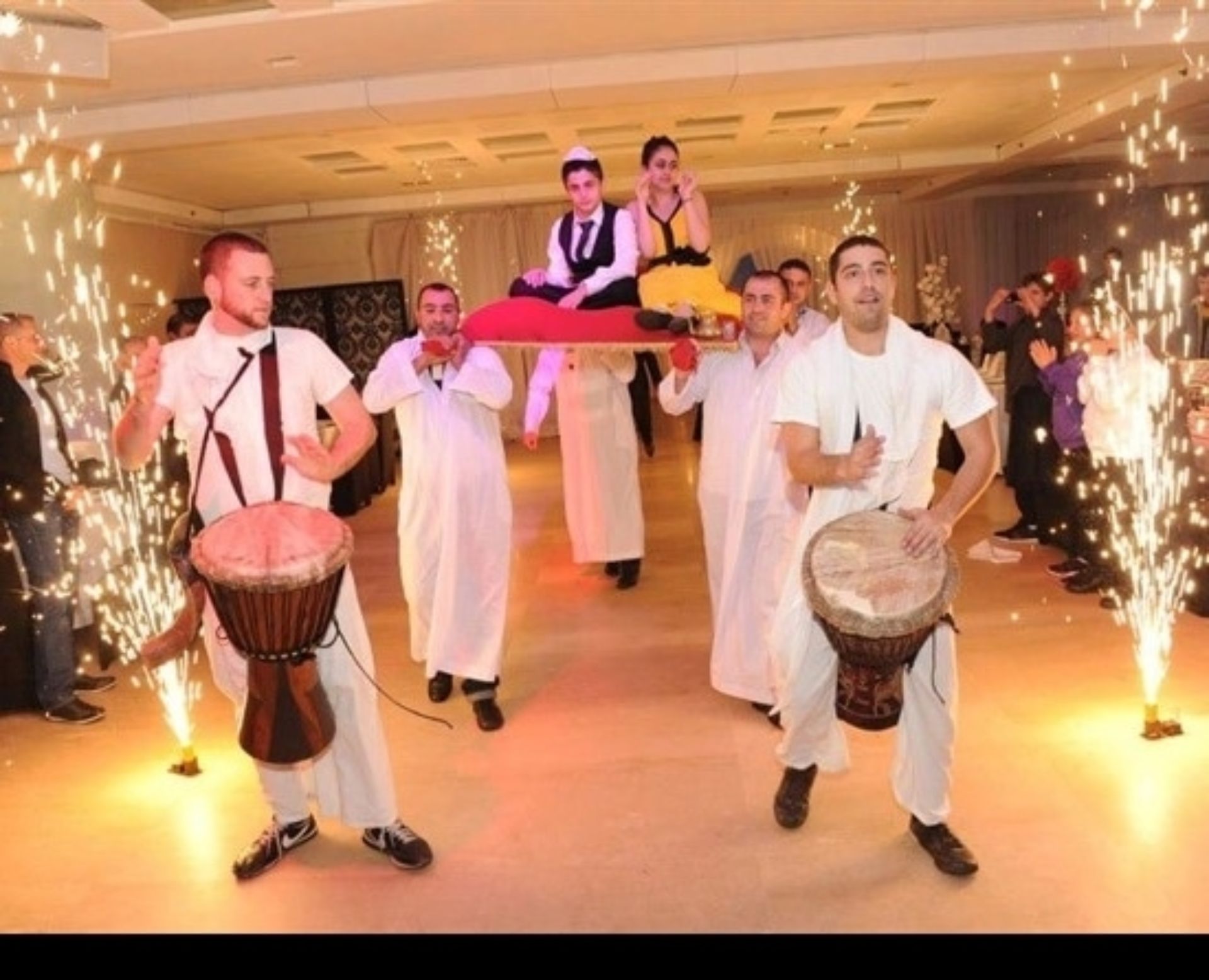 מתופפים ושופרות