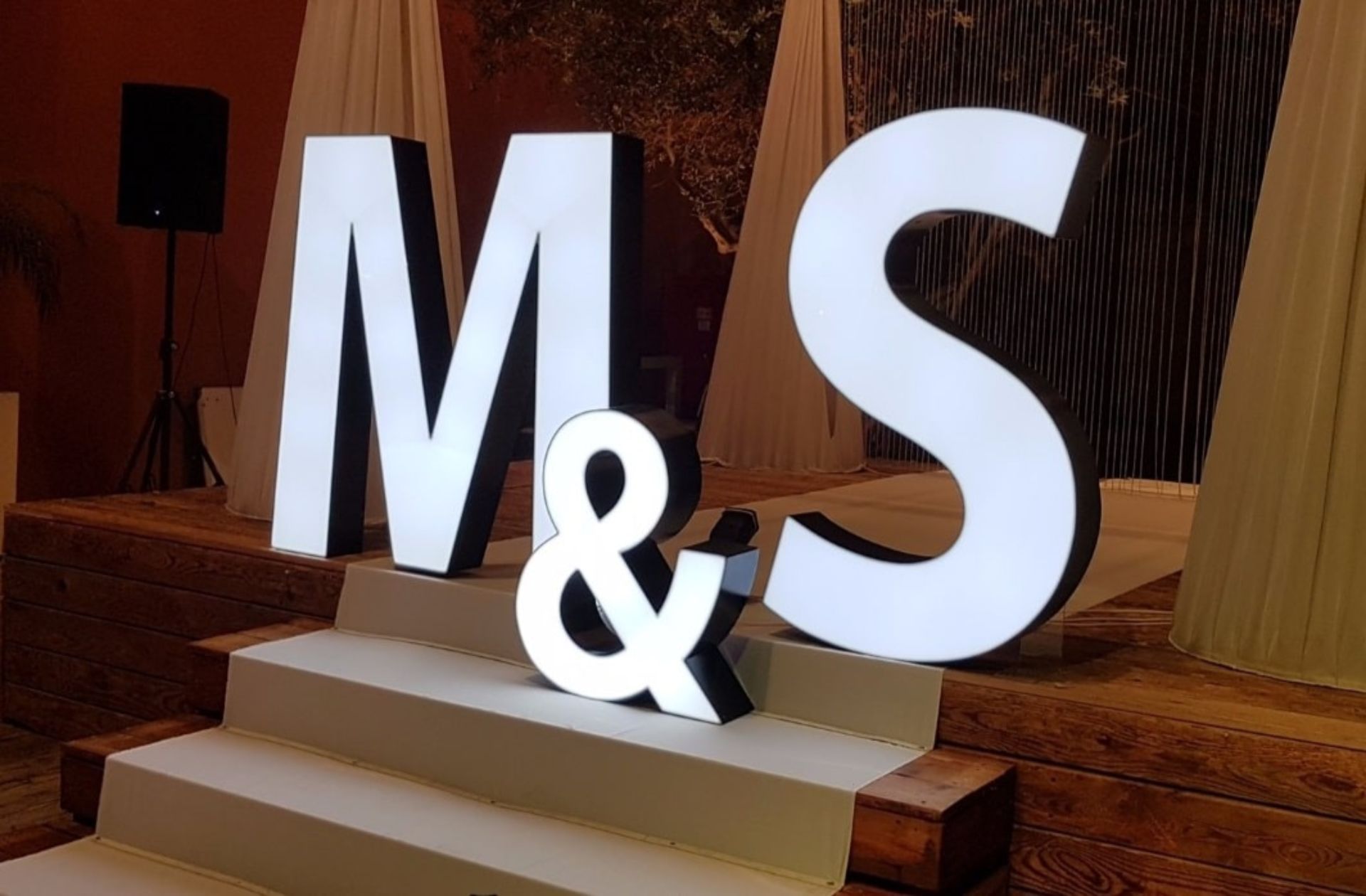 826e9511-2f77-4d4f-9ecb-909f09457125