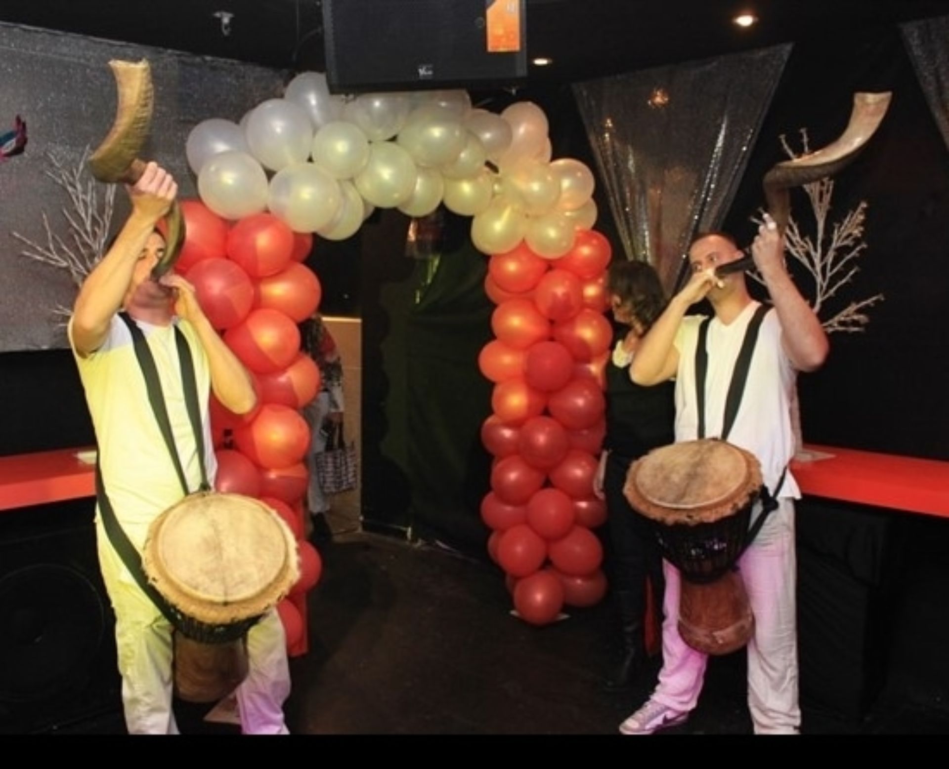 מתופפים ושופרות