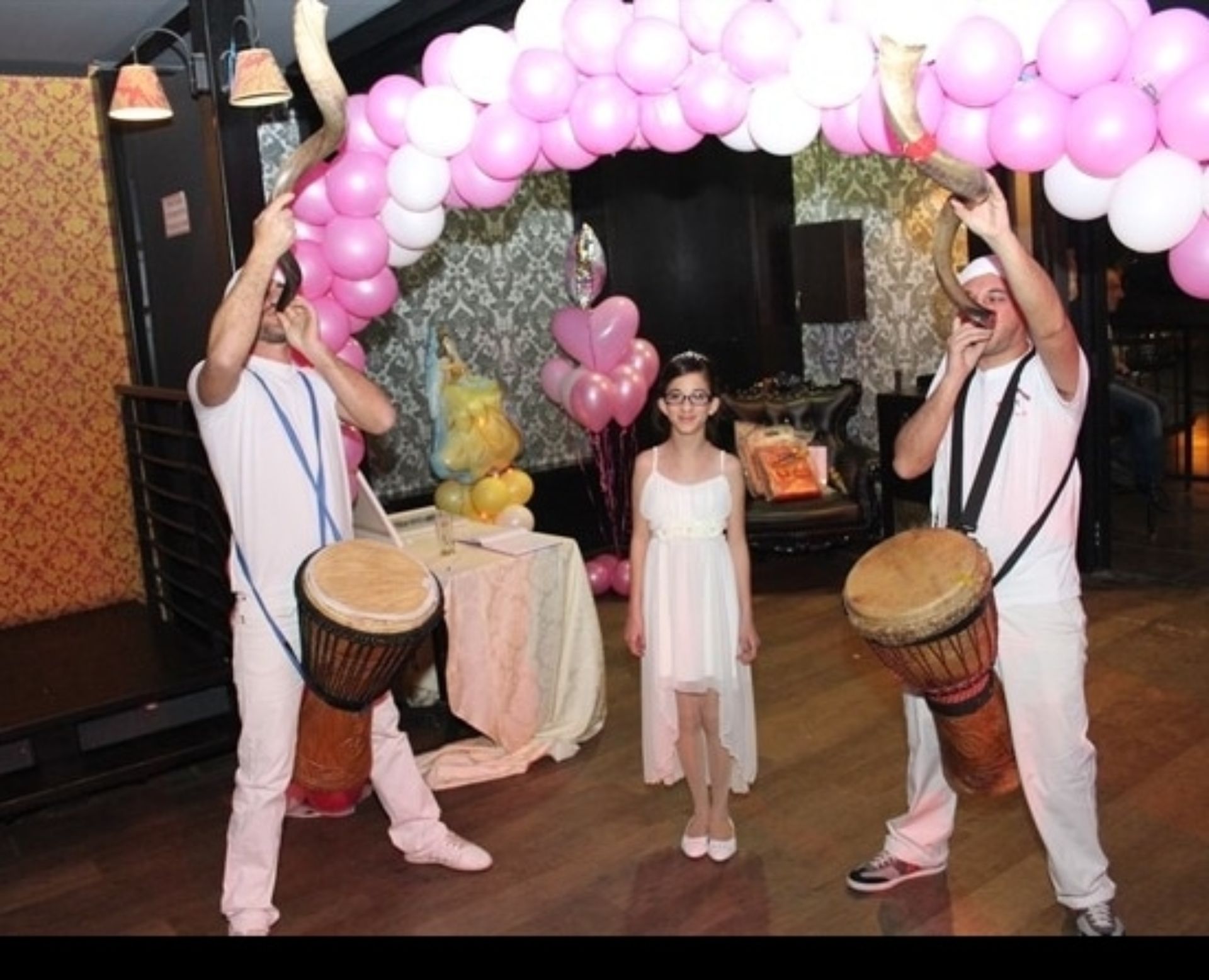 מתופפים ושופרות לבת מצווה