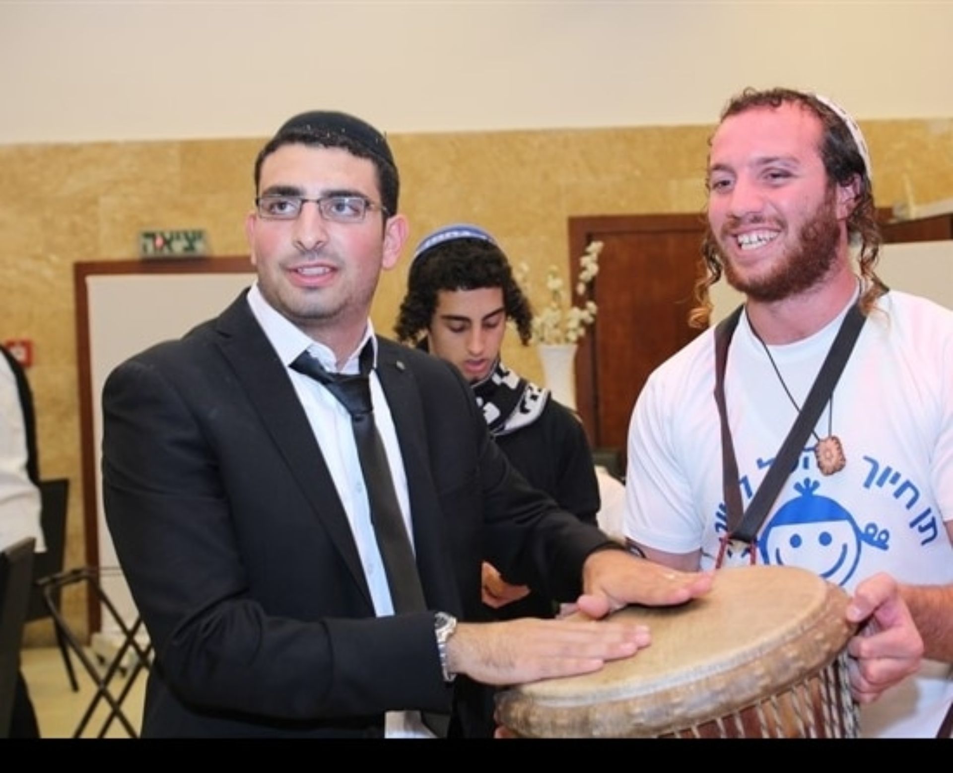 מתופפים ושופרות