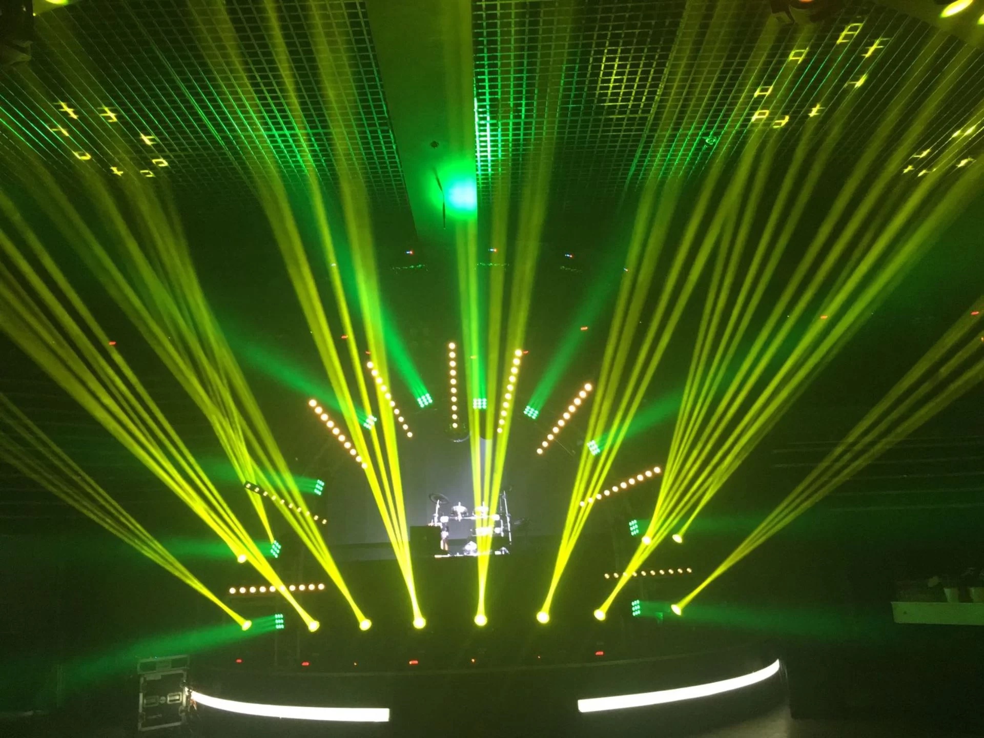 ביממים 4 - דיל בימים ותותחי עשן