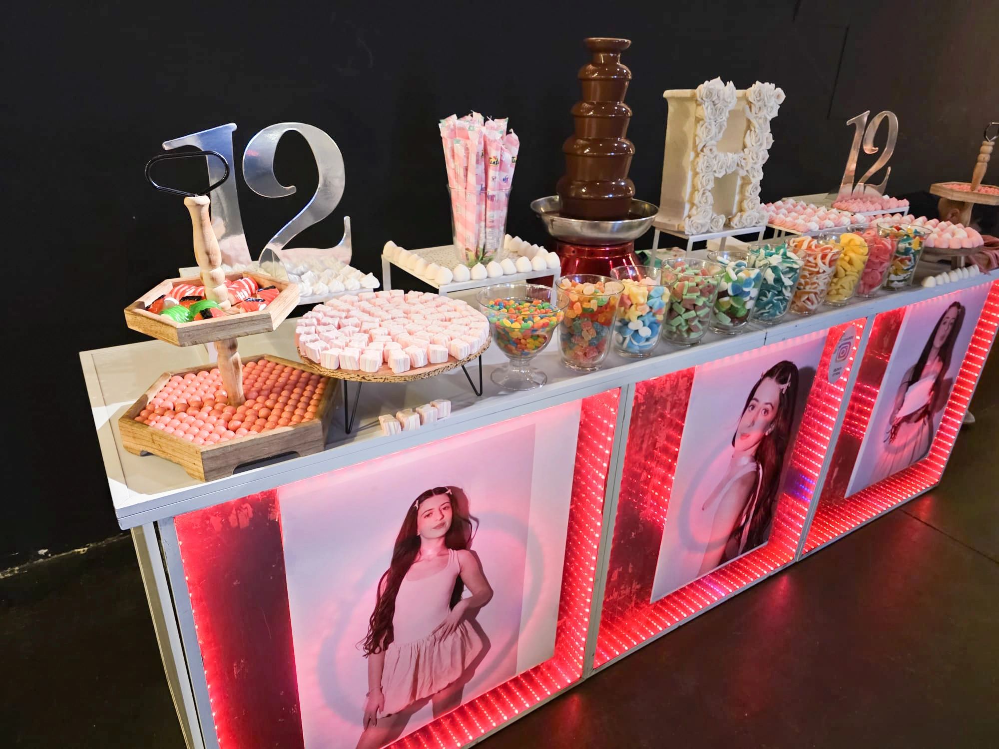 מגוון מתוקים מעוצבים