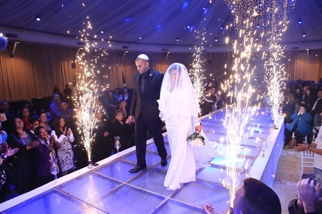 זיקוקים קרים - דיל סלואו זיקוקים ותותחי עשן