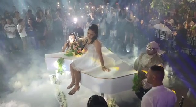 כניסות לבת מצווה