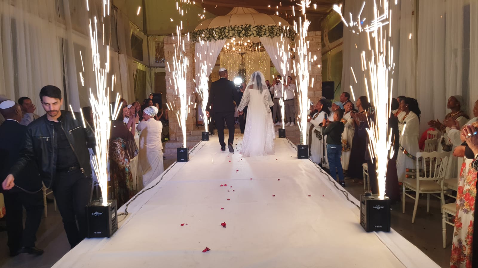 דיל אותיות פייטים וזיקוקים קרים 6