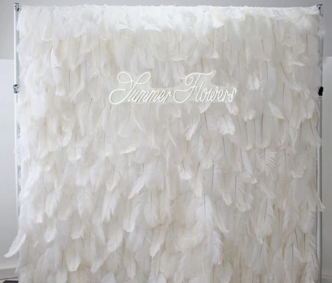 קיר נוצות לאירועים 3