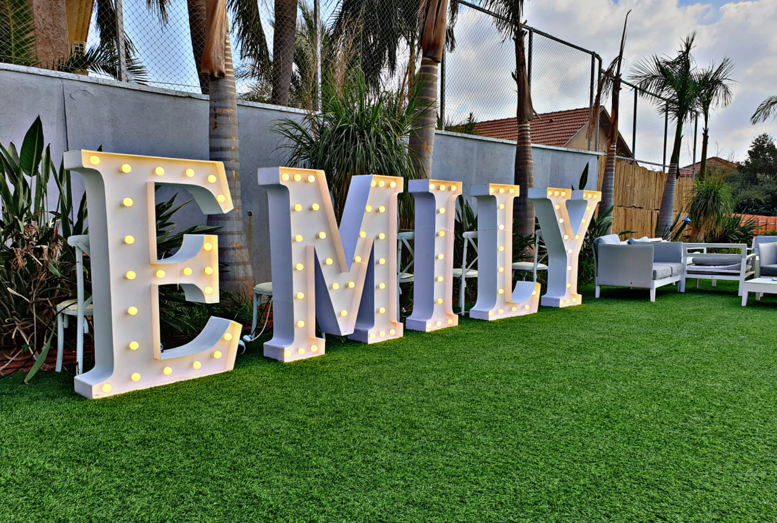 אותיות לבנות מוארות לבת מצווה 4